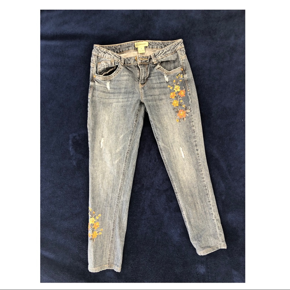 Democracy Embroidered Jeans